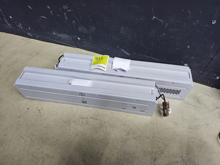 2x APC Batterien für USV